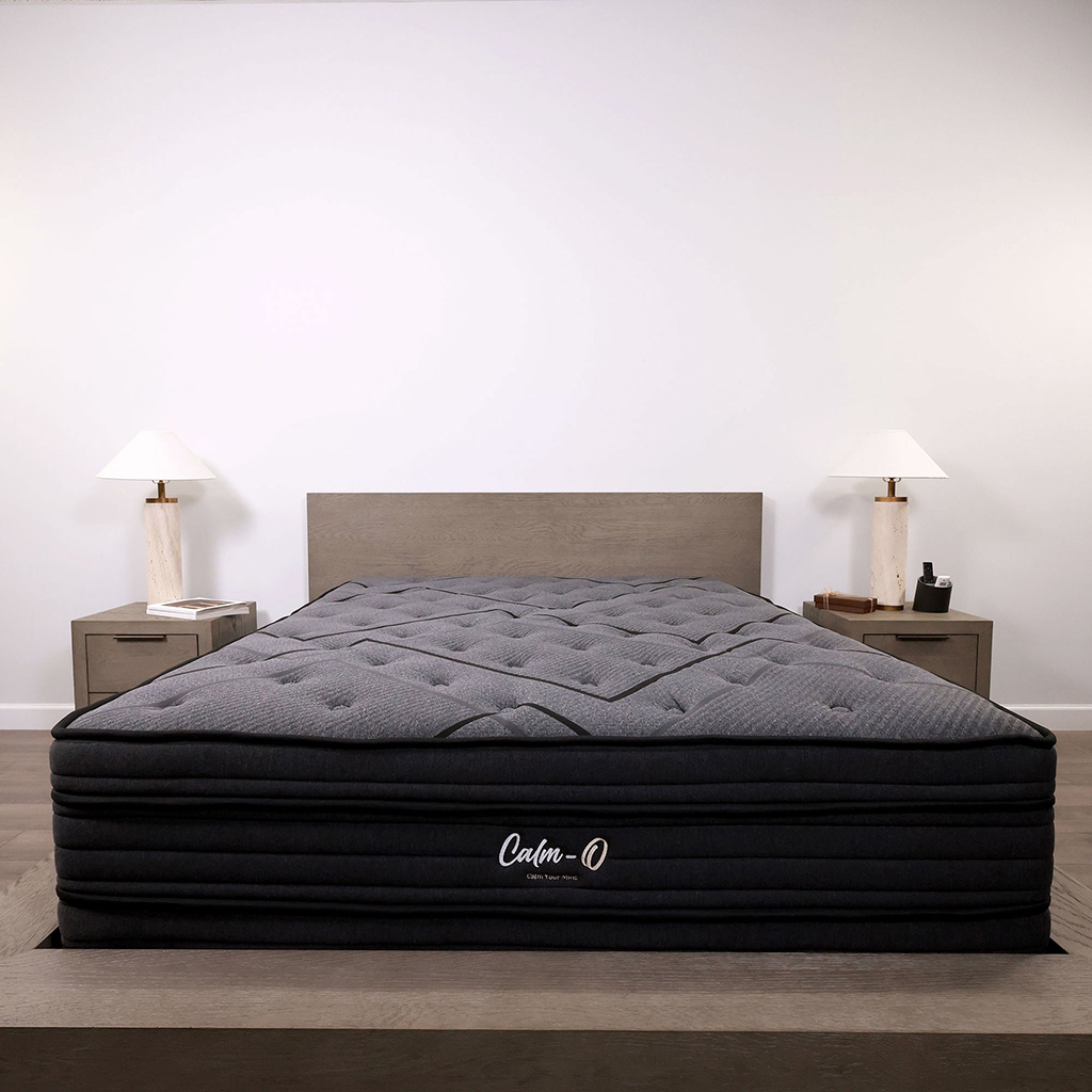 Calmo-Black-Premium-01